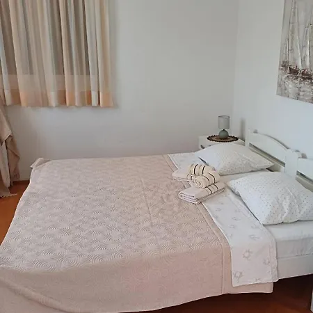 Apartament With A Parking Space Stari Grad, Hvar - 8697 Stari Grad (Hvar)
