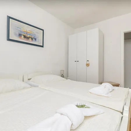 With Parking Space Stari Grad, Hvar - 8697 Апартаменты *