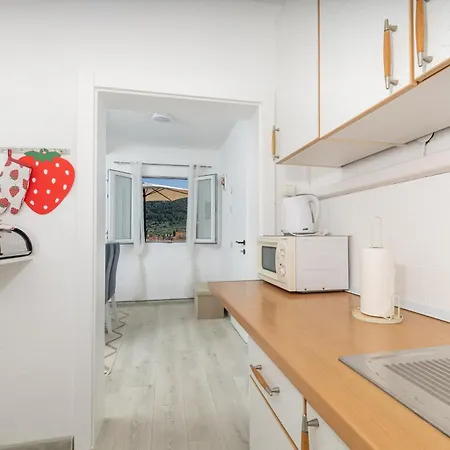 Апартаменты With Parking Space Stari Grad, Hvar - 8697 Стари Град